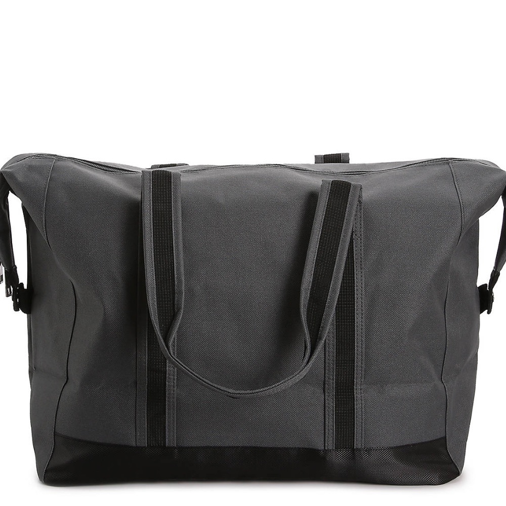 Puma Duffle - Picture 2 of 6
